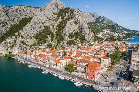 Apartment Milena Omis Exterior photo